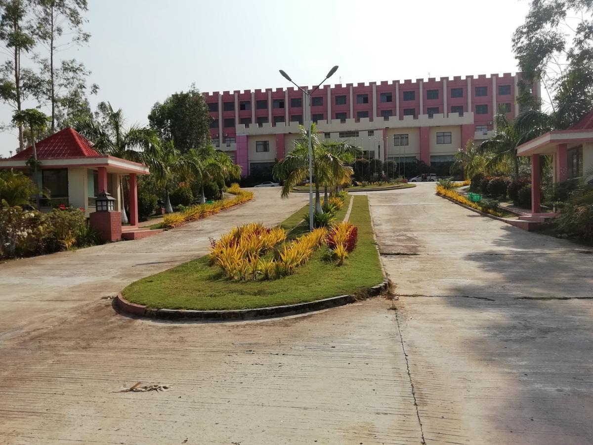 Great Wall Hotel - Nay Pyi Taw 4*