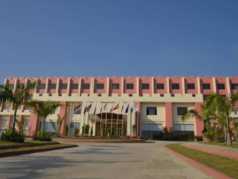 Great Wall Hotel - Nay Pyi Taw Oattara Thiri